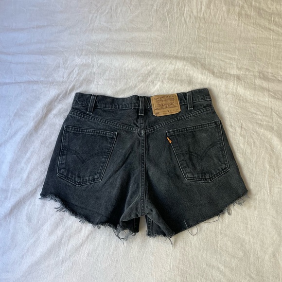 1997 Levi’s Shorts - Picture 1 of 5